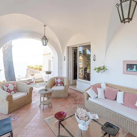 Vila Le Tuie By Elite *