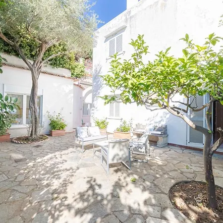 Vila Le Tuie By Elite *